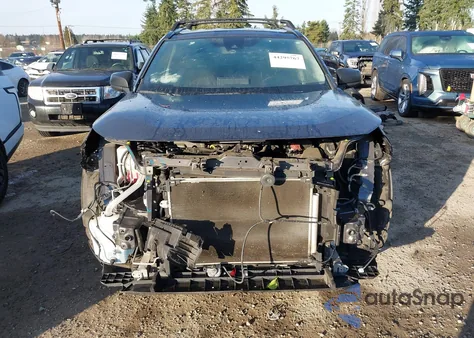 2019 Toyota Rav4 Le z USA, uszkodzony, nr VIN JTMF1RFV1KD022695